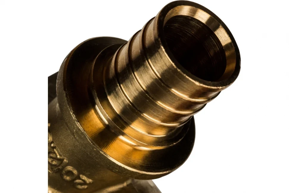 Угольник STOUT настенный с креплением 20xRp 1/2" SFA-0009-002012