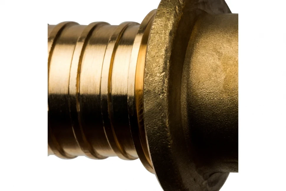 Угольник STOUT настенный с креплением 20xRp 1/2" SFA-0009-002012