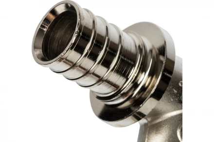 Трубка STOUT для подключения радиатора Т-образная 20/250/25 SFA-0026-202525