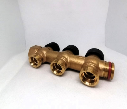 Коллектор TIM распределительный с регулировочными вентилями с функцией отключения 3 отвода 3/4"*3/4"EK ZSc.403.0503E