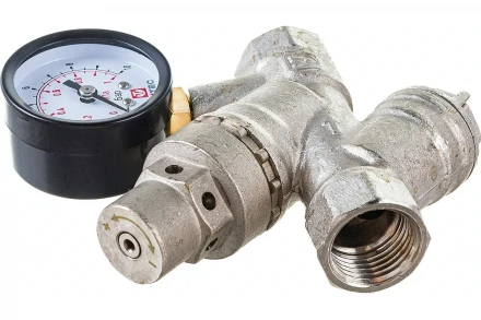 Редуктор давления с фильтром и манометром 2-5 бар 1/2" Valtec VT.082.N.04